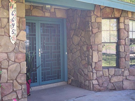 3rd image of 16645 W Hilton Ave