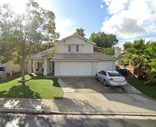 1st image of 12153 Knoll Crest Pl