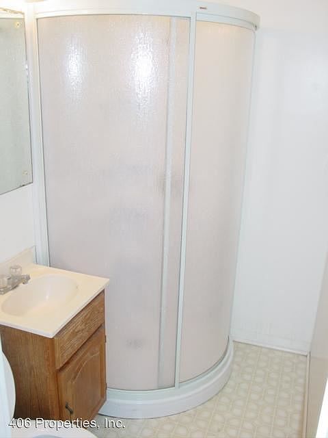 2nd image of 320 N Warren St APT 33