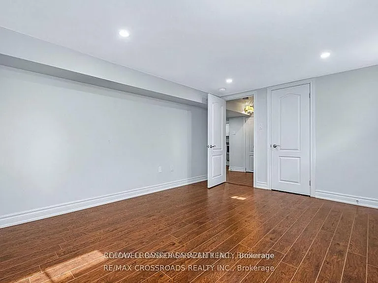2095 Haig Dr #BASEMENT — Photo 10