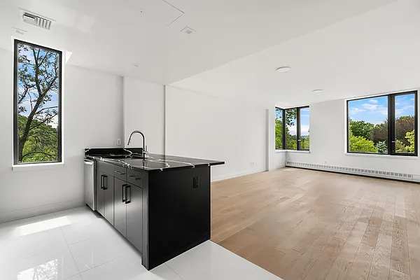 Rented by Compass | media 25