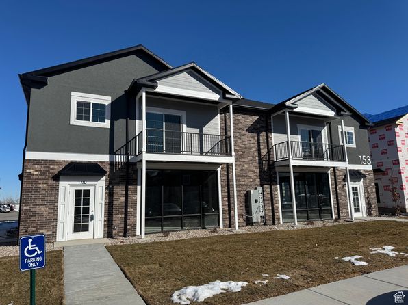 141 W 1575 N APT 201, Logan, UT 84341