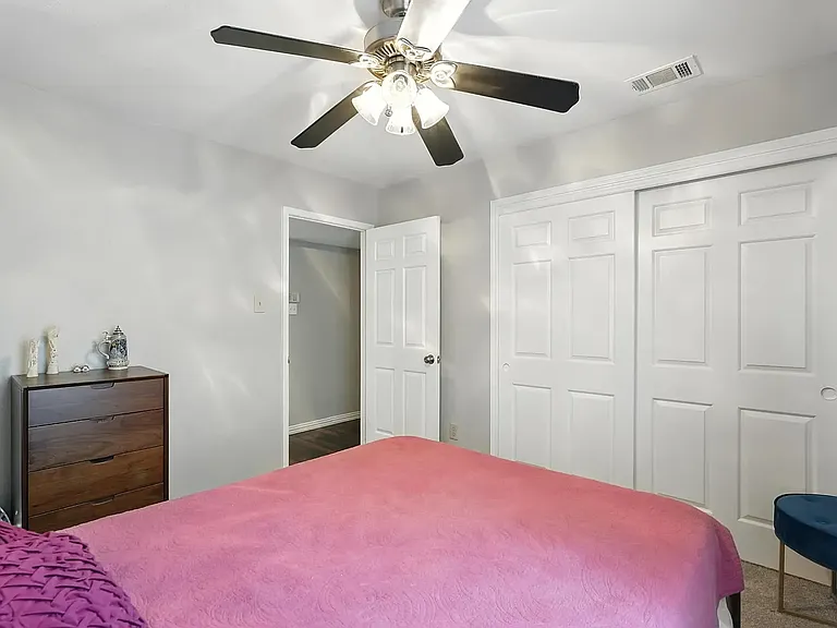 1426 Harmony Ln — Photo 21