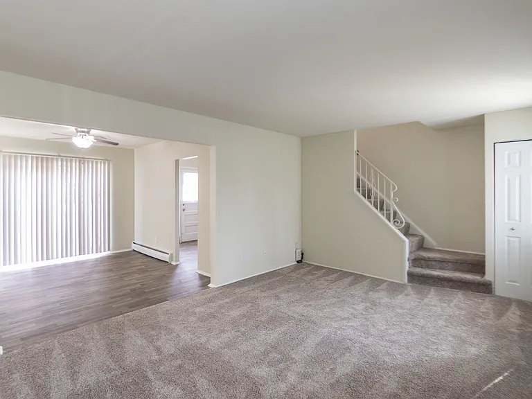 Colonial Ridge — Photo 45