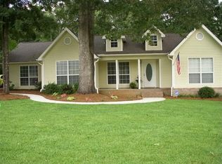 137 Keisha Cir, Ozark, AL 36360