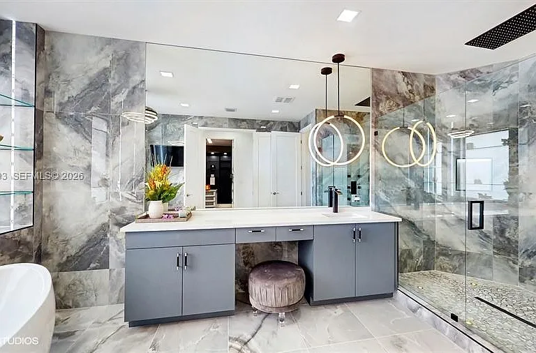 8350 Royal County Down Rd — Photo 22