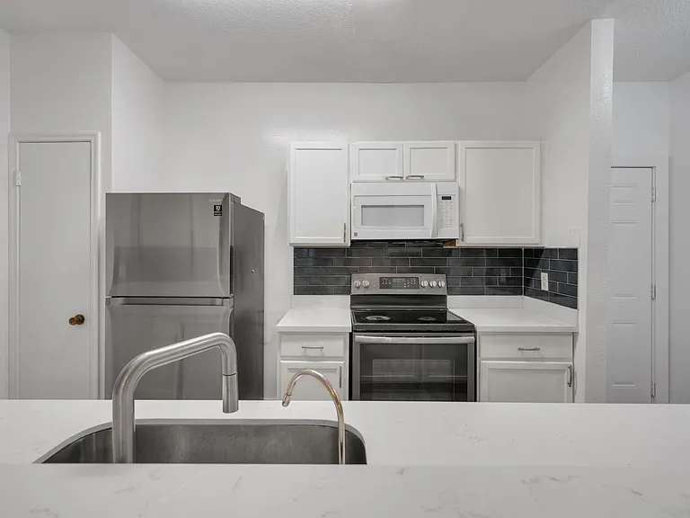 6000 Reims Rd #4103 — Photo 15