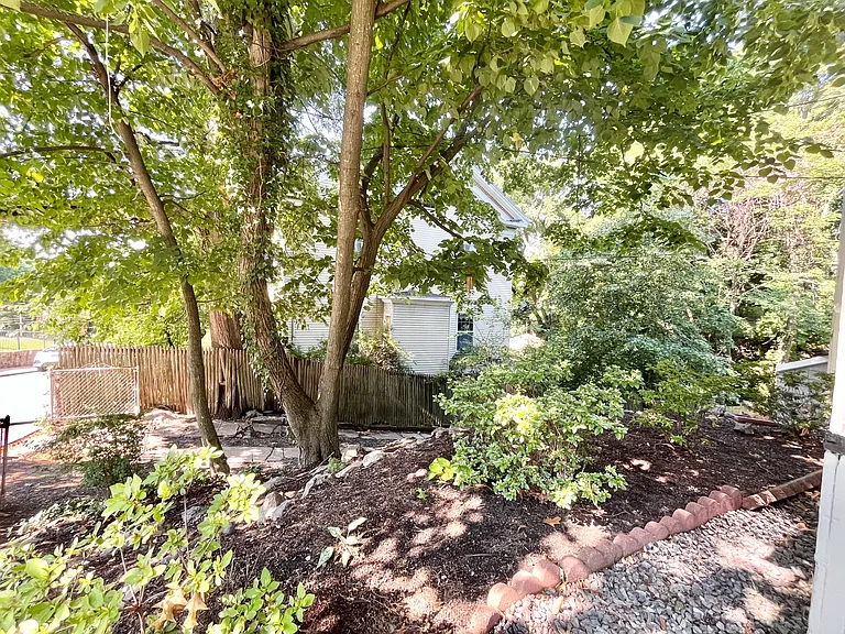 45 Thornton St #1 — Photo 20
