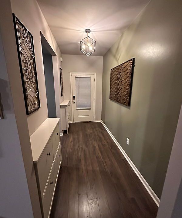 1st image of 3283 Hawthorn Farm Blvd