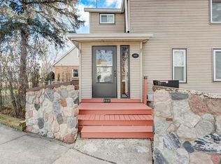 3537 Dennett Dr, Madison, WI 53714