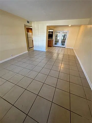 2 bed, 2.0 bath, 1200 sqft, $1,400 — Photo 3