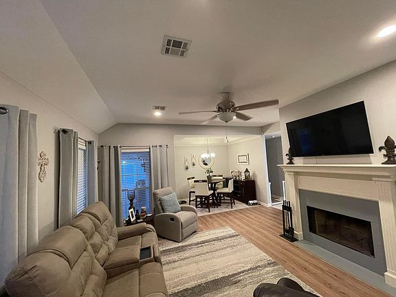 5th image of 108 Edie Ann Dr