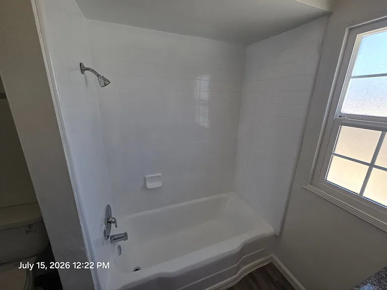 921 E Alwood St — Photo 13
