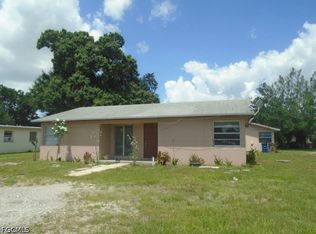 330 Ottumwa Ave, Fort Myers, FL 33905