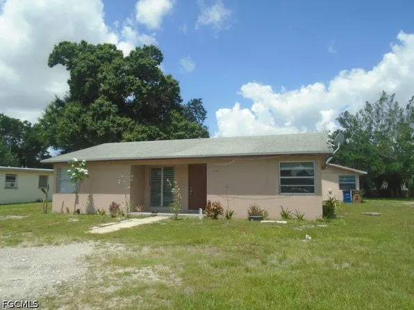 330 Ottumwa Ave, Fort Myers, FL 33905
