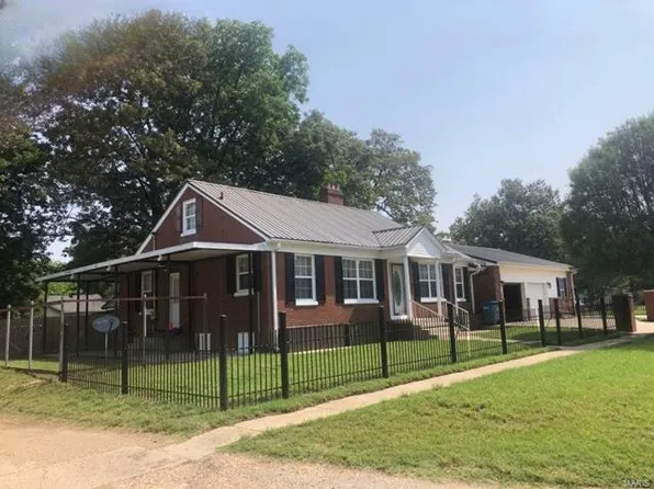 304 W Howard St, Malden, MO 63863