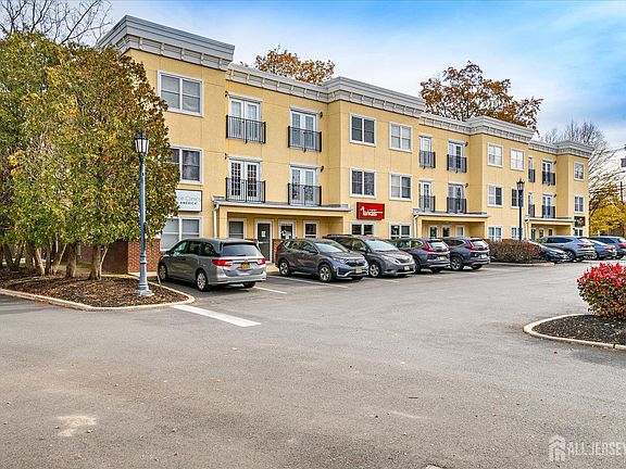 2nd image of 160 Durham Ave APT 306