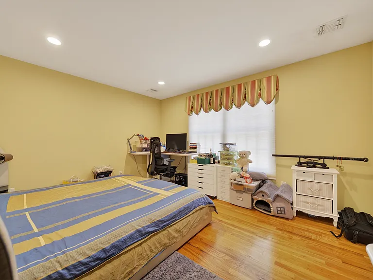 2 Tappanwood Dr — Photo 12