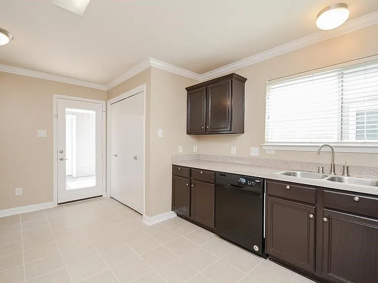20929 Patriot Park Ln — Photo 17