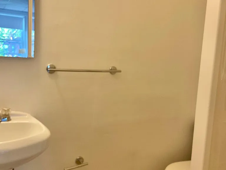 854 Beacon St #10 — Photo 4