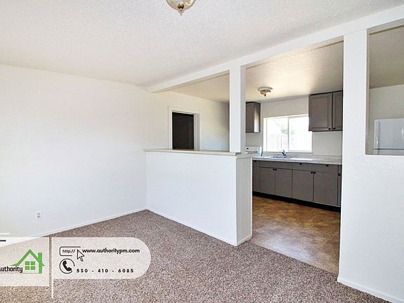 4th image of 5410 Happy Valley Rd APT 2