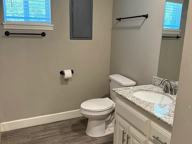 18520 Ridge Rd — Photo 17