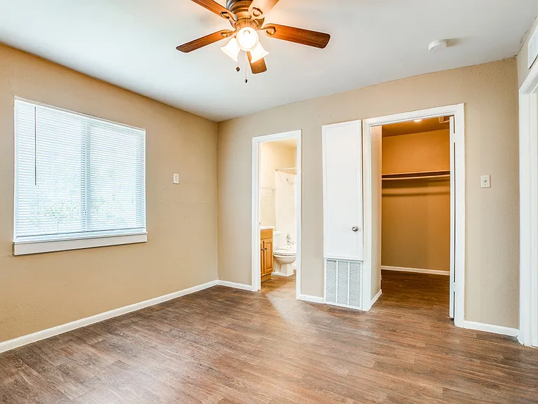 216 Lucas St #2 — Photo 7