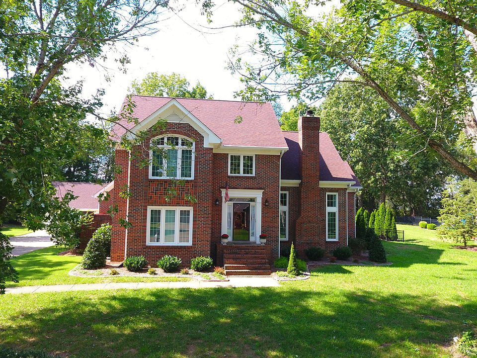 1st image of 2861 Trelawny Dr
