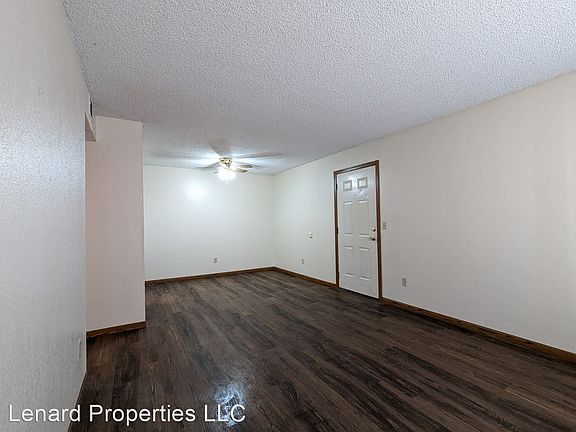 5th image of 2940 N East Ave #11501504