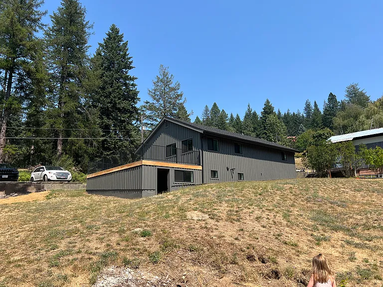 Whiskey Jack Rd — Photo 2