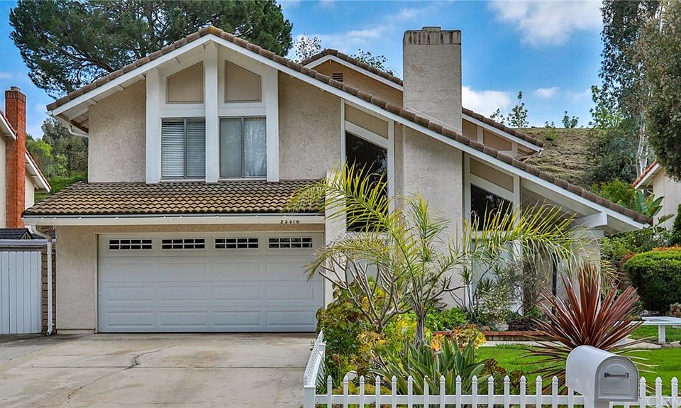 1st image of 23316 Forest Canyon Dr