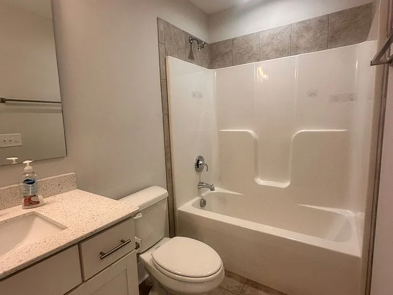 201 Thistleberry Dr — Photo 44