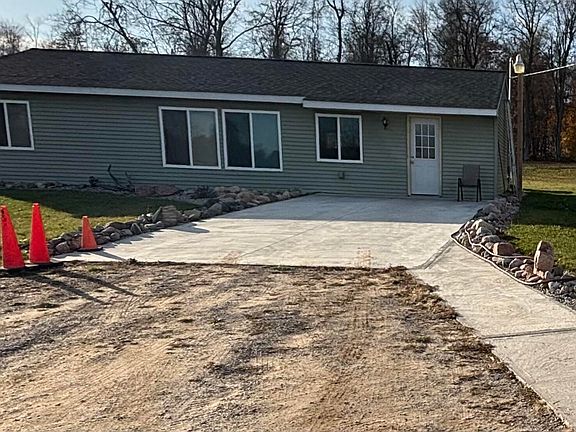 5th image of 1637 N State Rd