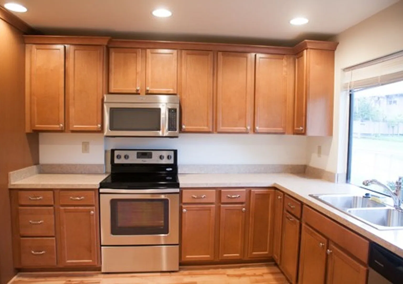 107 Woodlake Drive — Photo 2