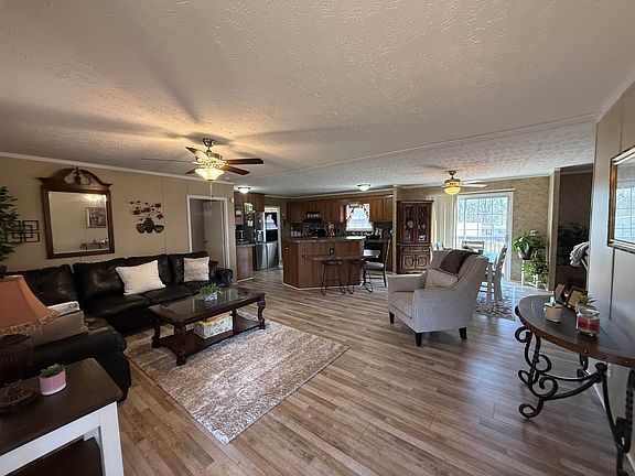 4th image of 570 Shiloh Church Rd