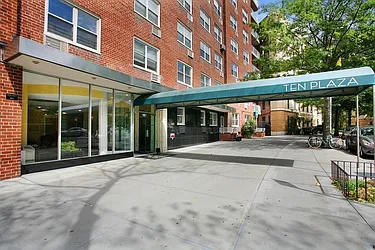 10 Plaza Street East in Prospect Heights