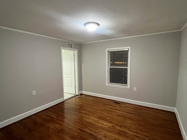 3518 Marsh Creek Rd — Photo 4