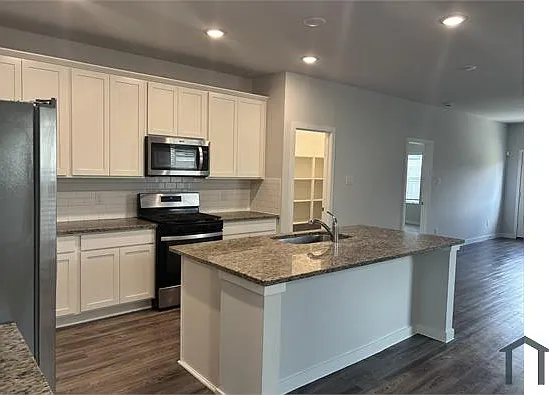 5735 Blue Grama Dr — Photo 18