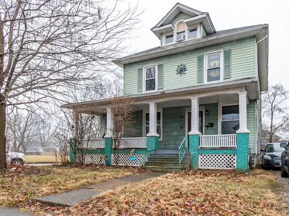 1405 W Wood St, Decatur, IL 62522