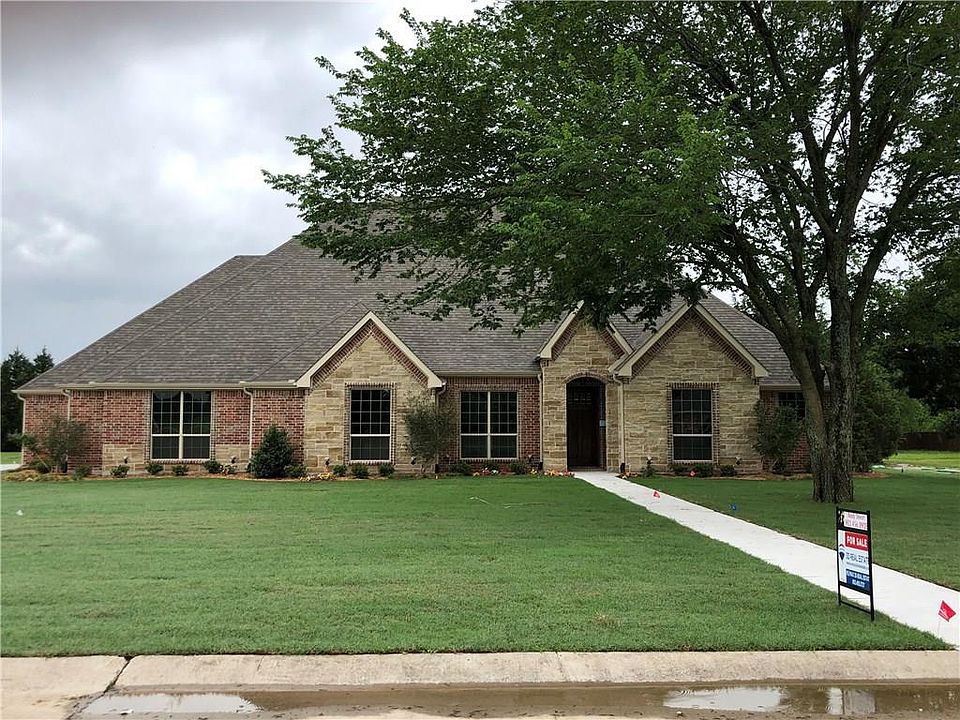 1st image of 3006 Legacy Cir