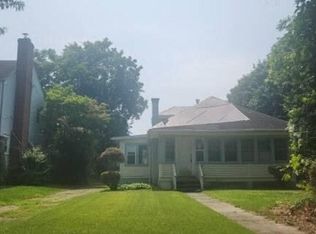 127 Wilson Pl, Freeport, NY 11520