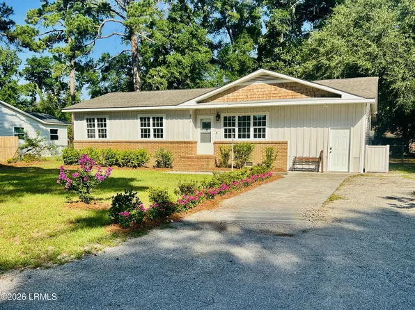 905 Belleview Circle W, Beaufort, SC 29902