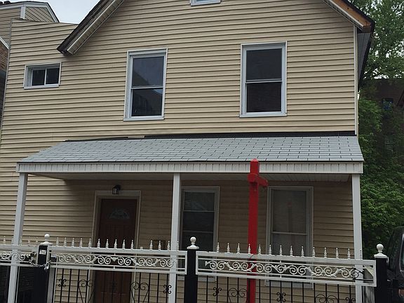 5th image of 3825 Carpenter Ave