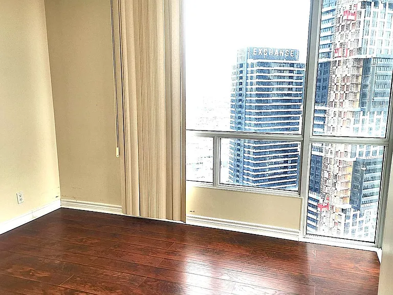 220 Burnhamthorpe Rd W #2902 — Photo 11
