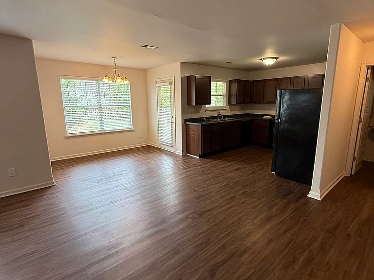 392 White Oak Trce — Photo 4