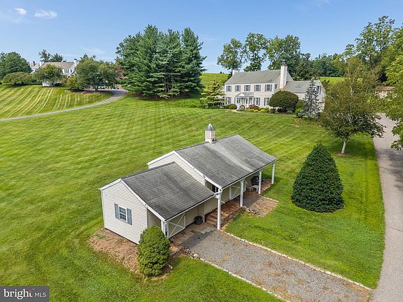 2nd image of 219 Sandy Ridge Mount Airy Rd