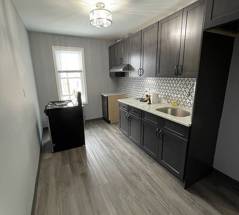 1st image of 79-47 Grand Ave #2