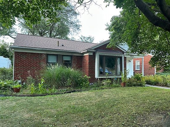 2nd image of 10820 Oak Park Blvd