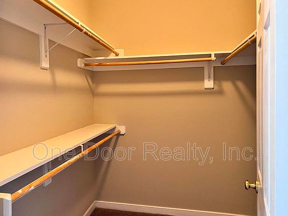 3rd image of 115B Winston Dr