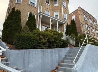 226 Grove St APT 3S, New Britain, CT 06053